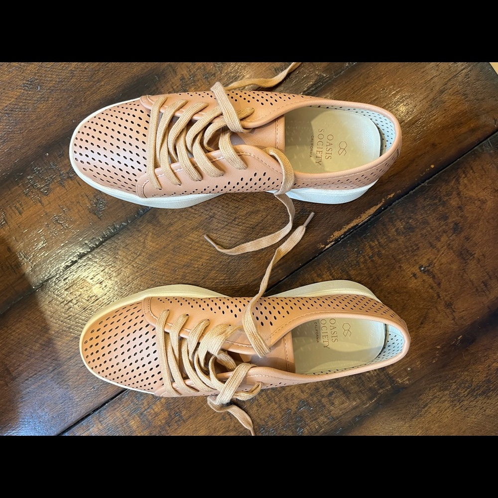 BRAND NEW OASIS SOCIETY shoes